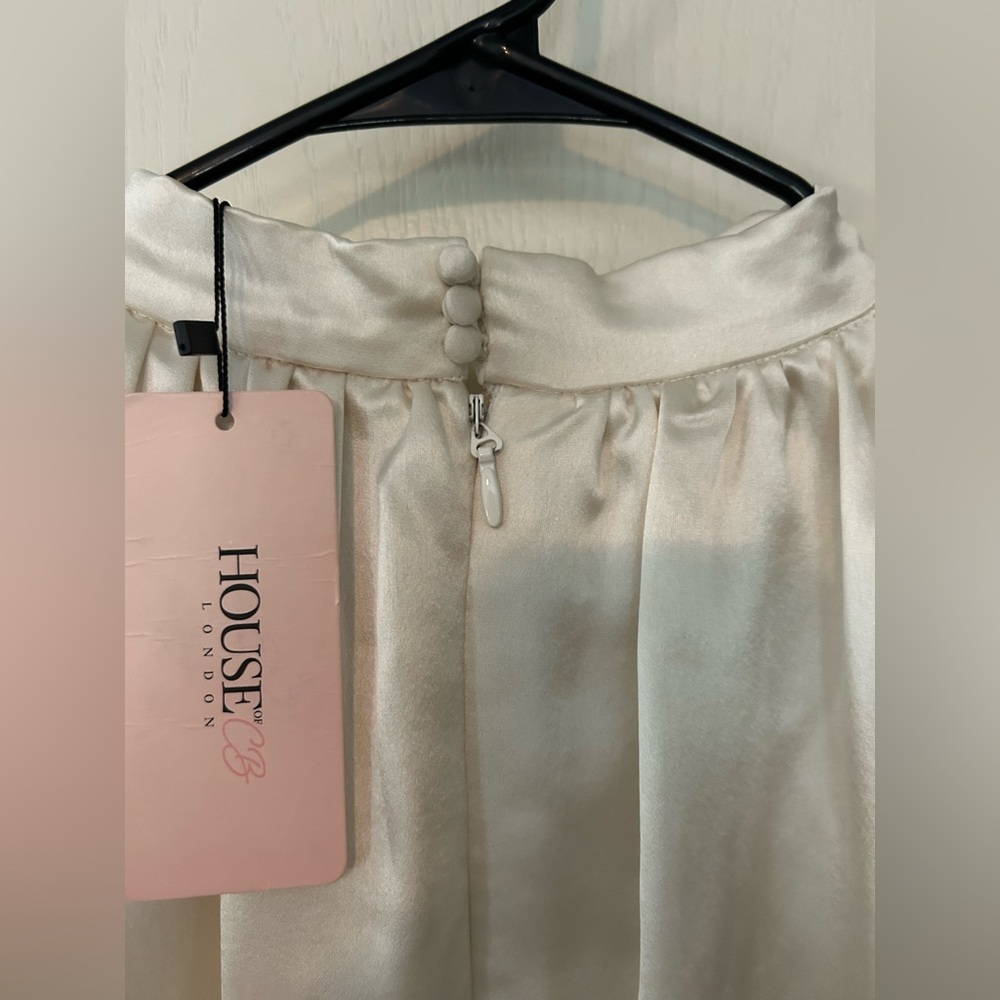 NWT House of CB London Khristen Dress - Picture 7 of 15